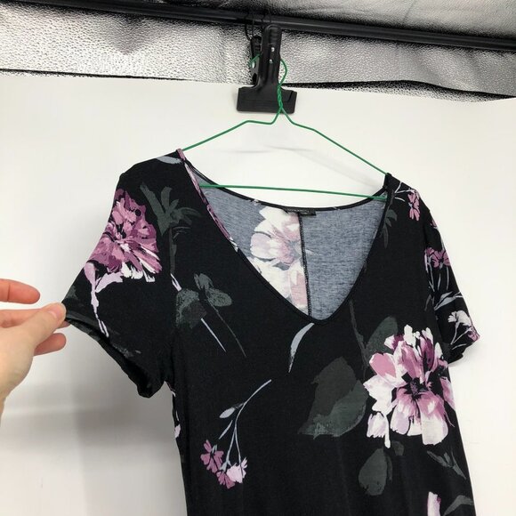 Dynamite black purple floral V-Neck casual t-shirt XS - Picture 7 of 12